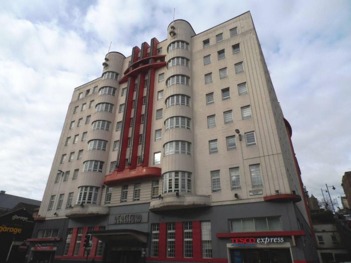 Art Deco Building On Vibrant Sauchiehall Street Глазгоу Екстериор снимка